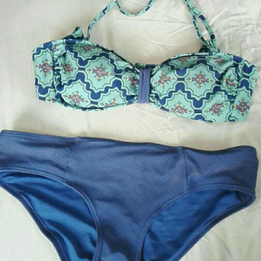 Retro aerie bikini