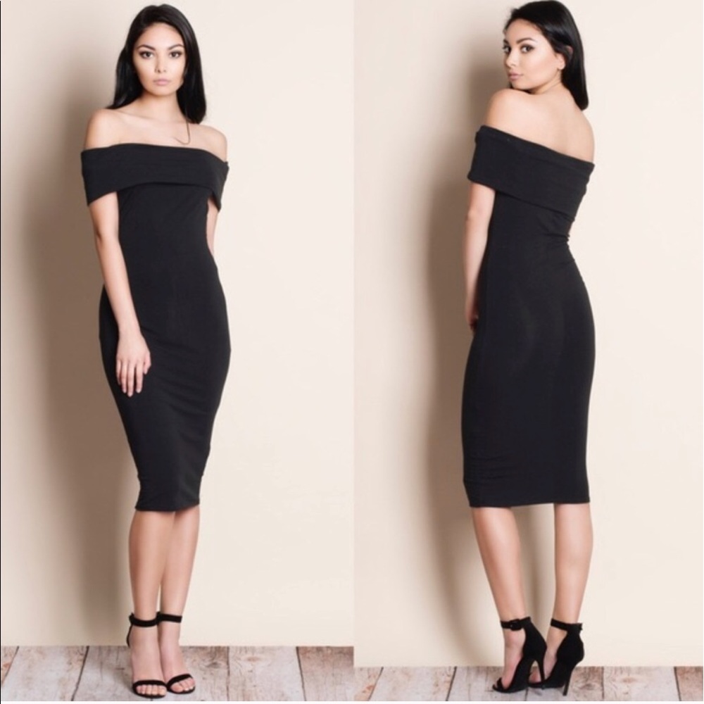 Off the Shoulder Midi Dress