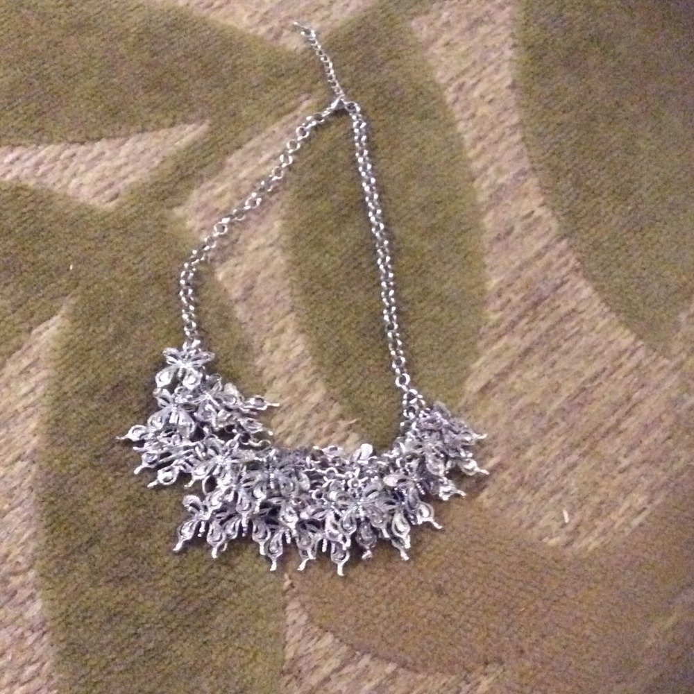 🦋BEAUTIFUL BUTTERFLY NECKLACE🦋