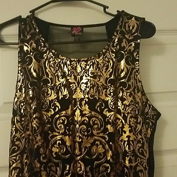 Gorgeous 2B Babe black and gold dress - Picture 2 of 6