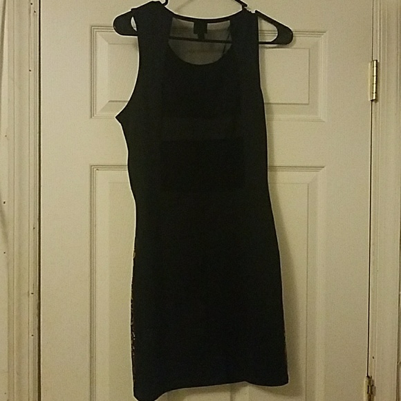 Gorgeous 2B Babe black and gold dress - Picture 4 of 6