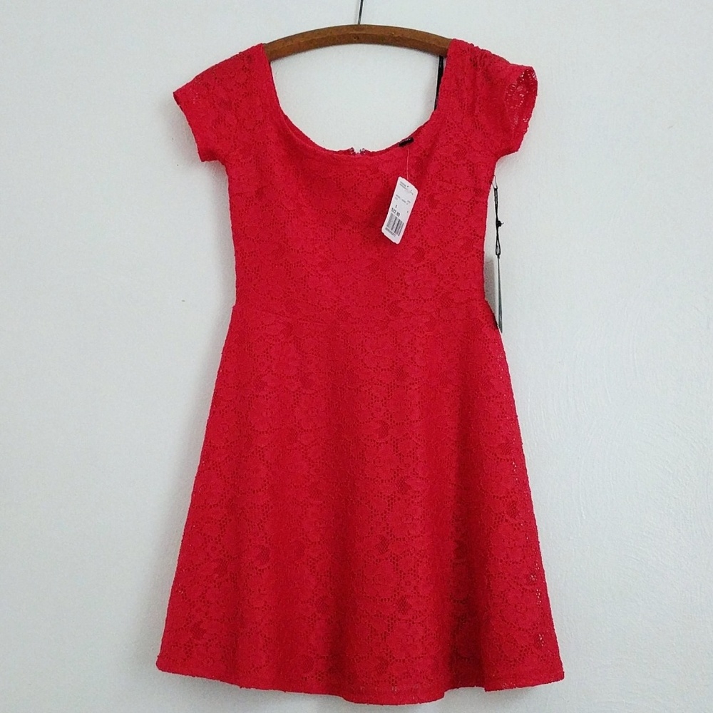 NWT lace dress