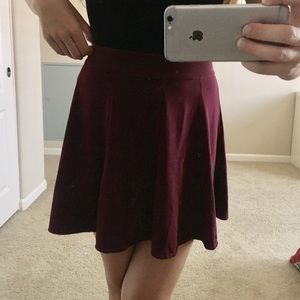 brandy melville maroon/burgundy mini skater skirt