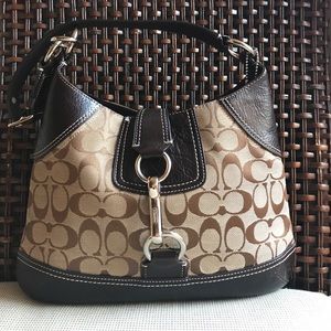 ‼️NEW LISTING‼️Coach Signature Jacquard Bag