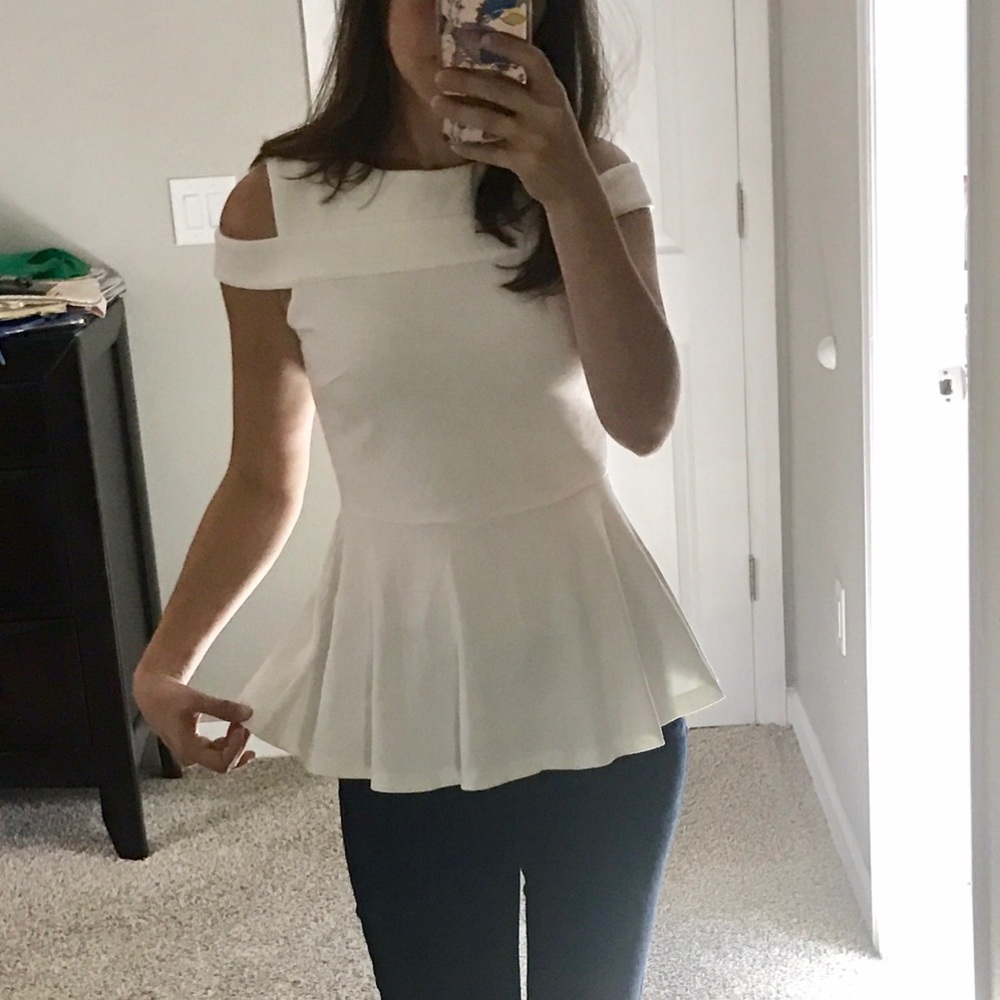 NWOT Chicwish Cold Shoulder Peplum Top