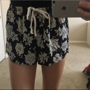 brandy melville cotton floral shorts