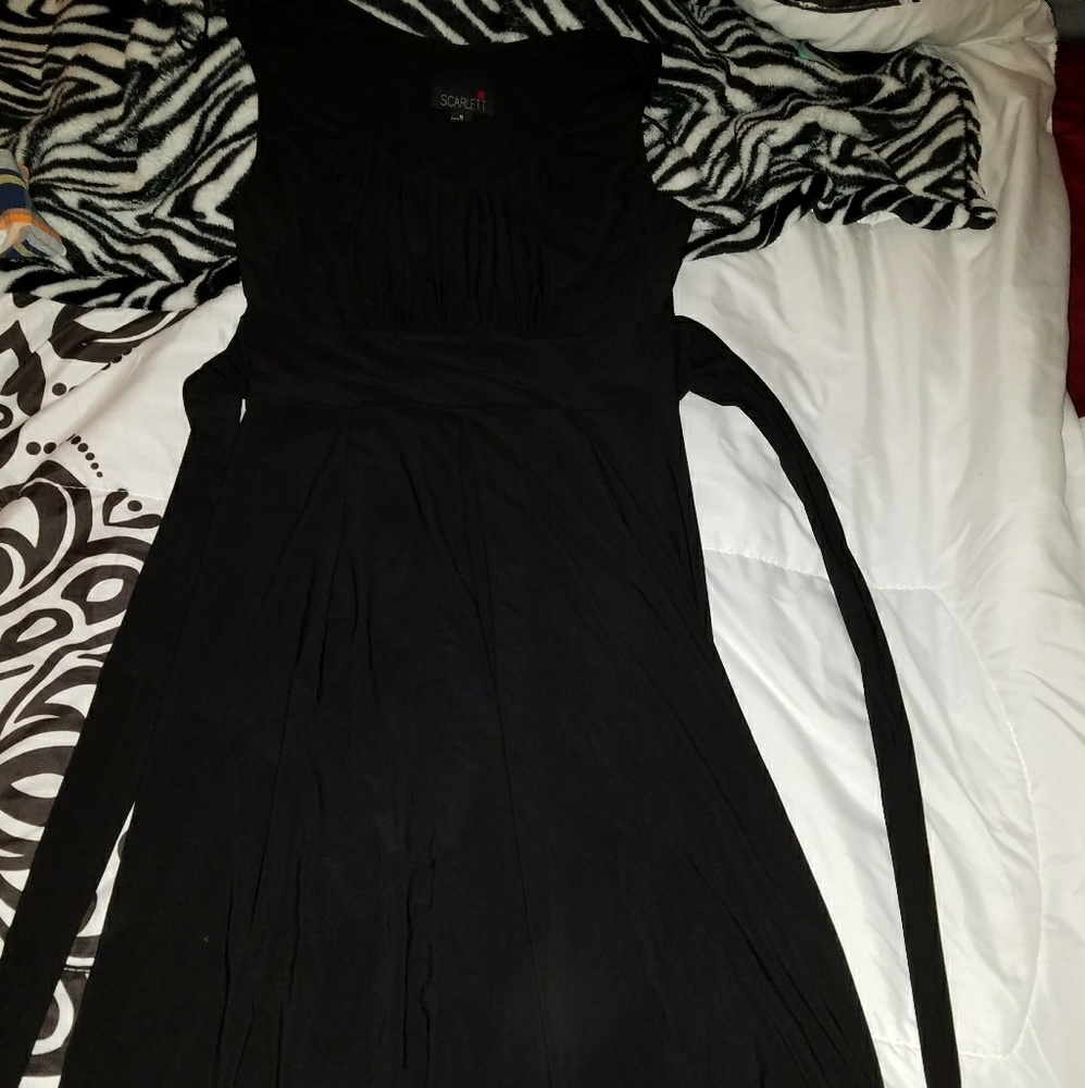 Beautiful size 8 long dress