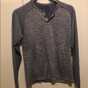 Long sleeve lululemon shirt