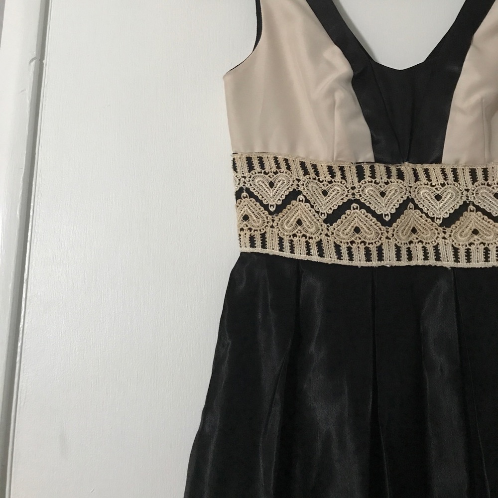 Anthropologie Burlapp Dress - Picture 2 of 7