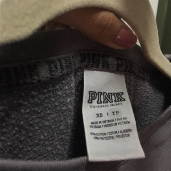 Victoria Secret's Pink sweater - Picture 2 of 4