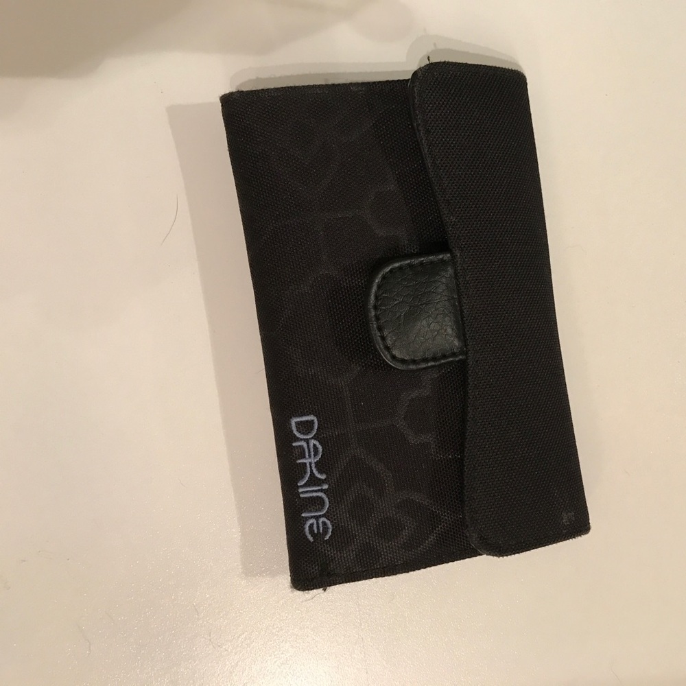 Dakine Wallet