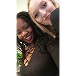 Meet your Posher, Brianna