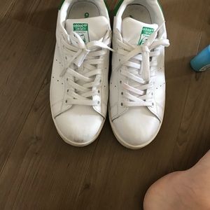 Super hot Adidas sneakers