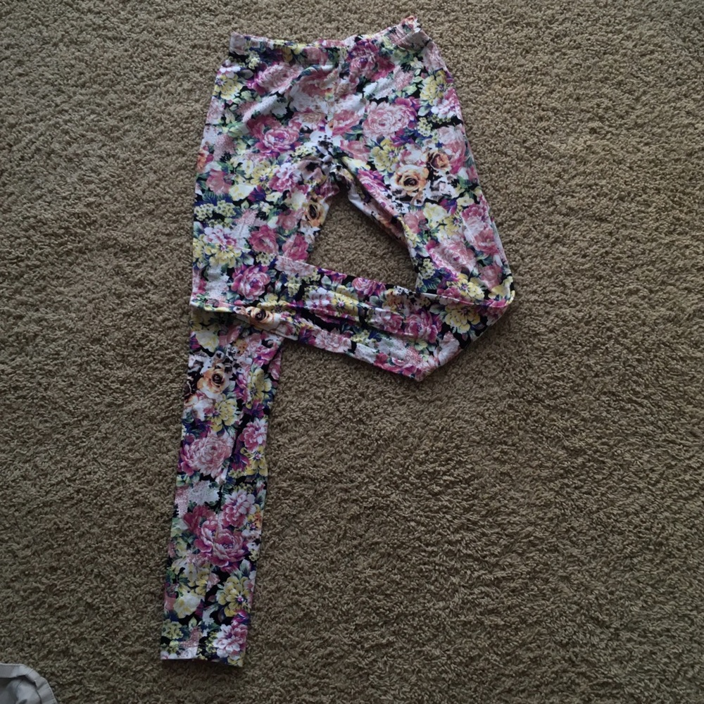 FLORAL LEGGINGS