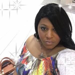 Meet your Posher, Stacy