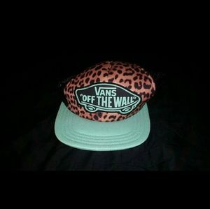 Vans snap back