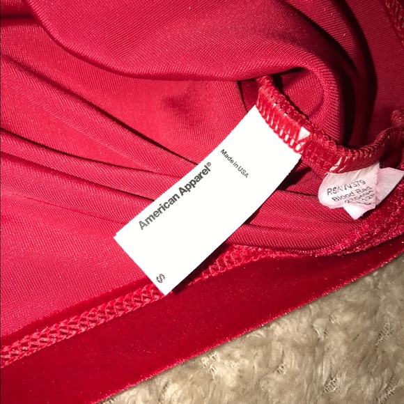 ❌SOLD❌ American Apparel Velvet Crop - Picture 2 of 2