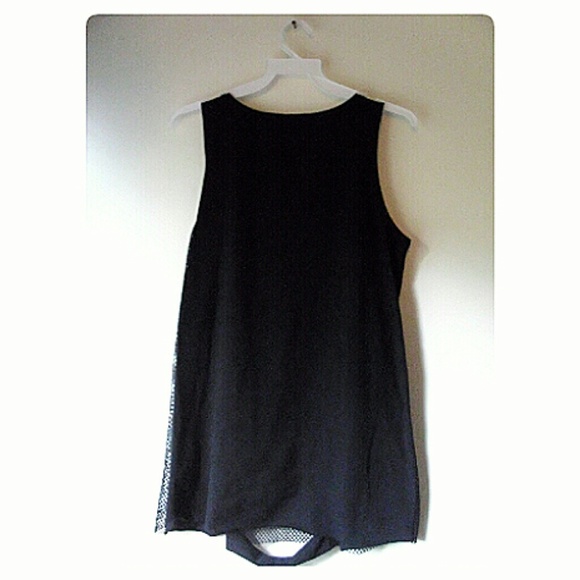 DISTRESSED WORLD ROCK FISHNET SKULL TOP! - Picture 6 of 8