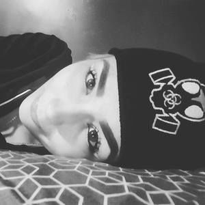 Meet your Posher, Jade