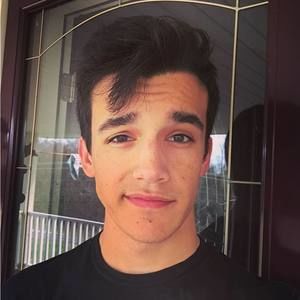 Meet your Posher, Noah