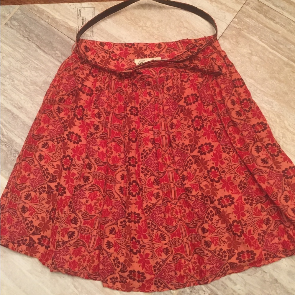 Pleated circle skirt