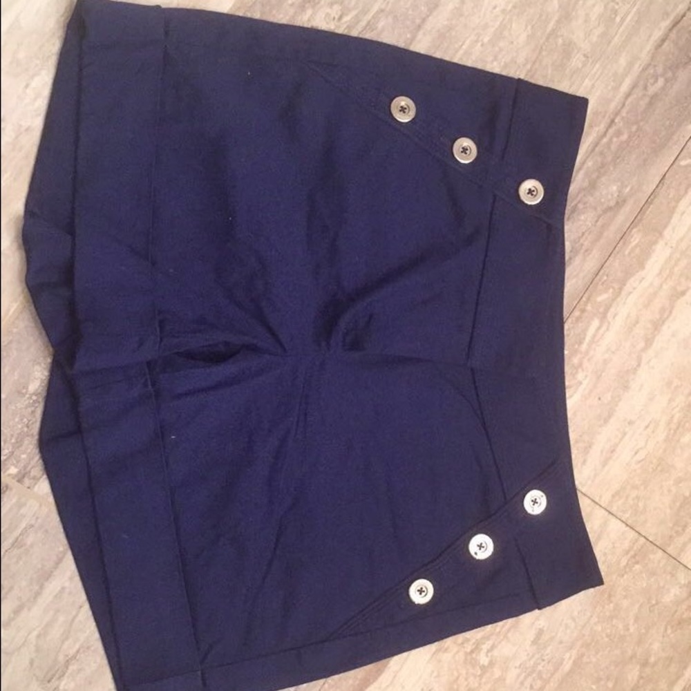 High waisted White House Black Market shorts!