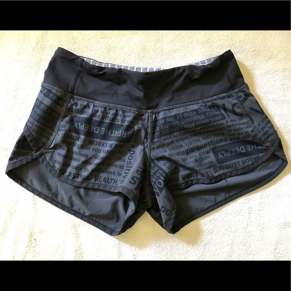 Size 2 Lululemon Speed Short 4-way Stretch 2.5"
