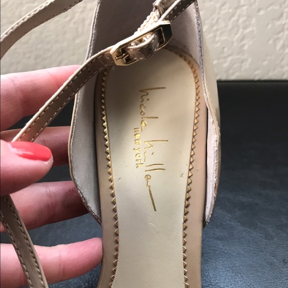 Nicole Miller nude heels - Picture 3 of 8