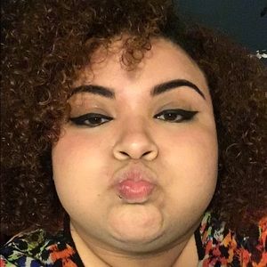 Meet your Posher, Sandy