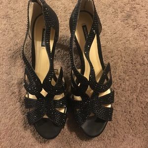 Black formal sandals with glitter rhinestone