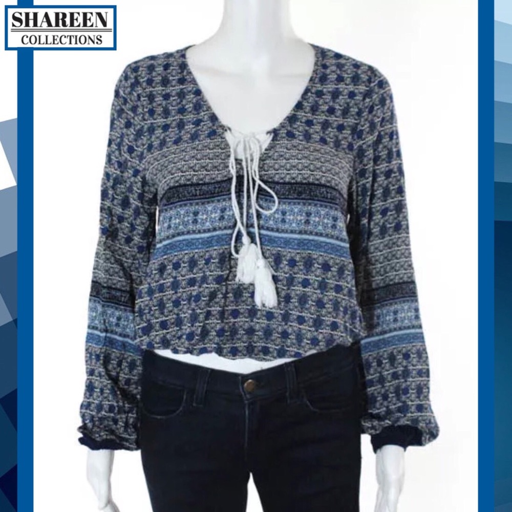 SHAREEN COLLECTION Chic Blue LS Tie Crop Blouse
