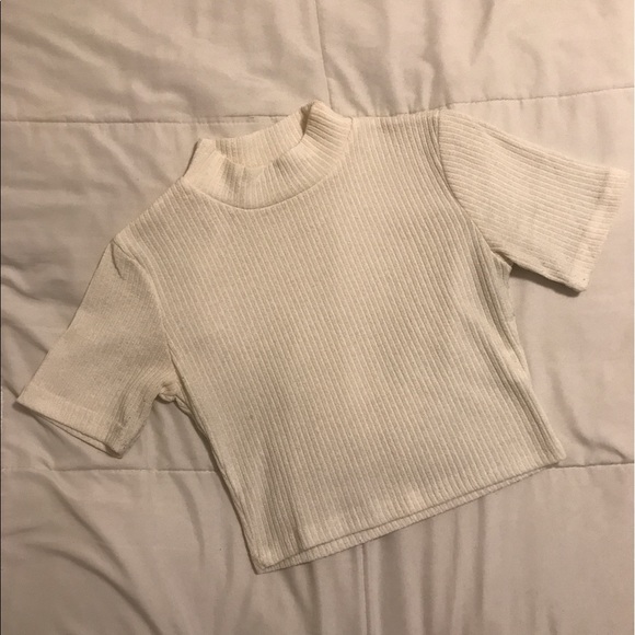 High Neck Ribbed Crop - Picture 3 of 4