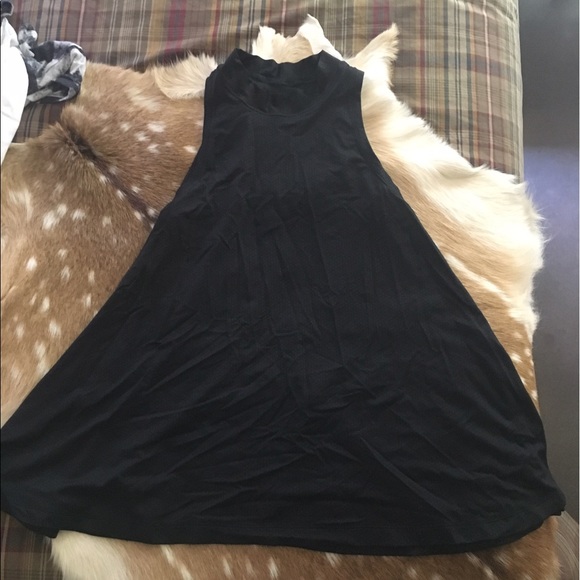 DYI Fit and Flare tank Large but fits like Medium - Picture 4 of 5