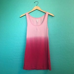 Old Navy pink tank top