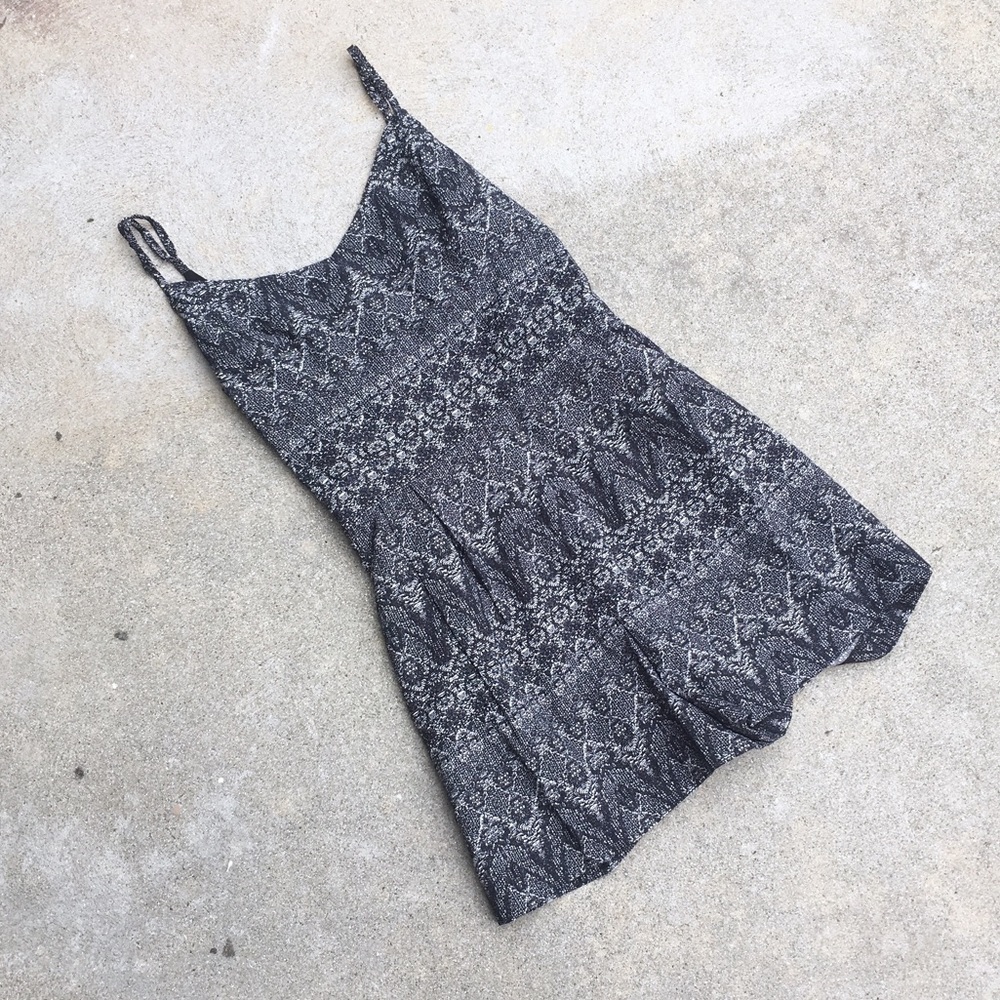 black/grey romper!