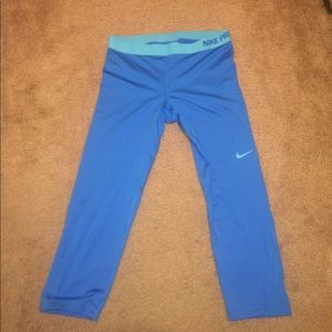 Nike Pro leggings