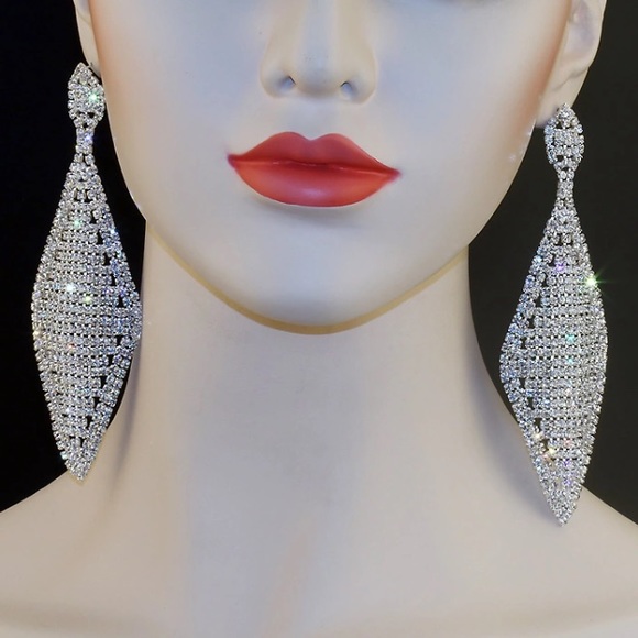 Crystal Earrings - Picture 5 of 5