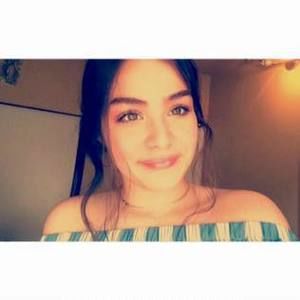 Meet your Posher, Yolanda