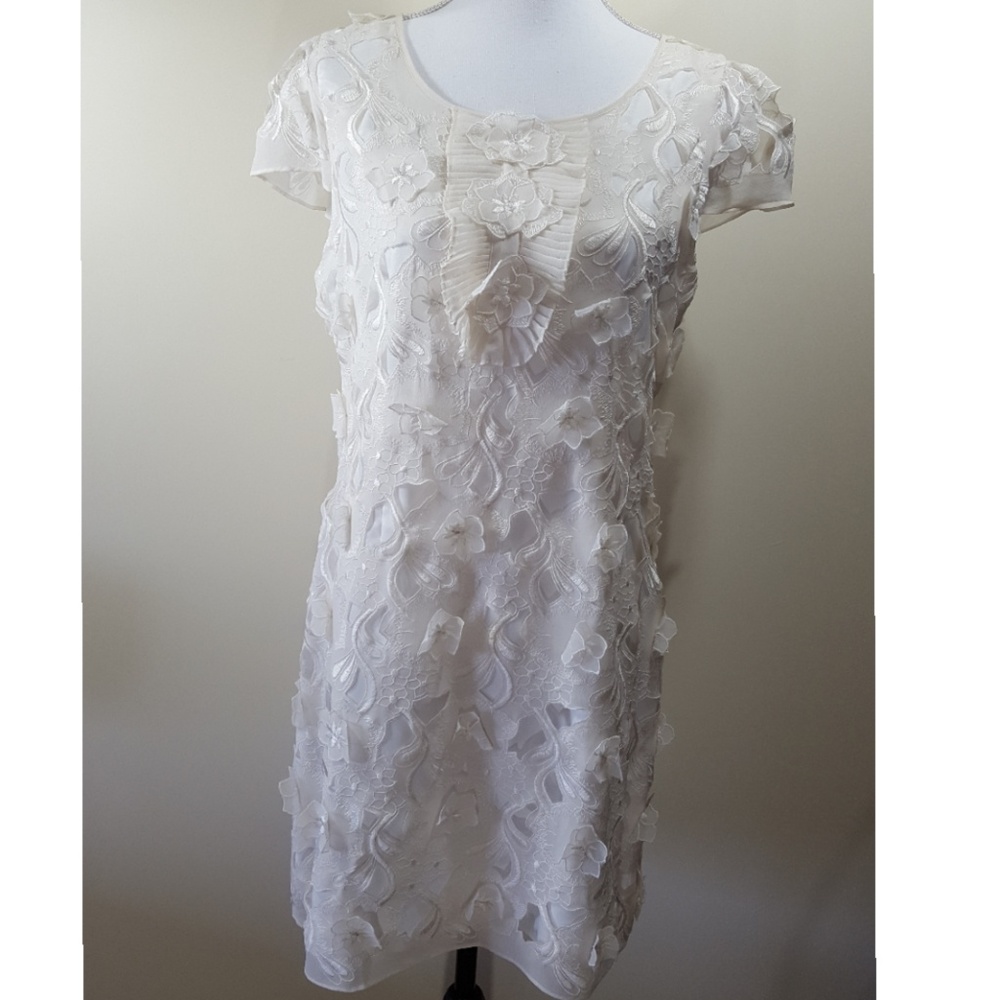 BCBG MAXAZRIA cap sleeve dress