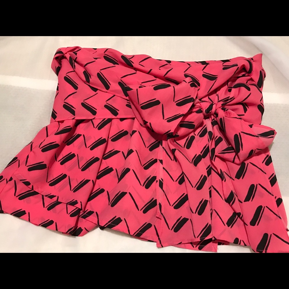 BCBG Skort