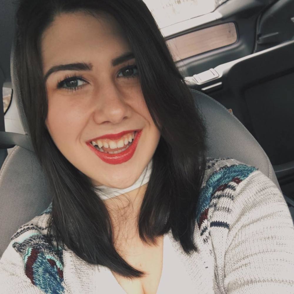 Meet your Posher, Aly