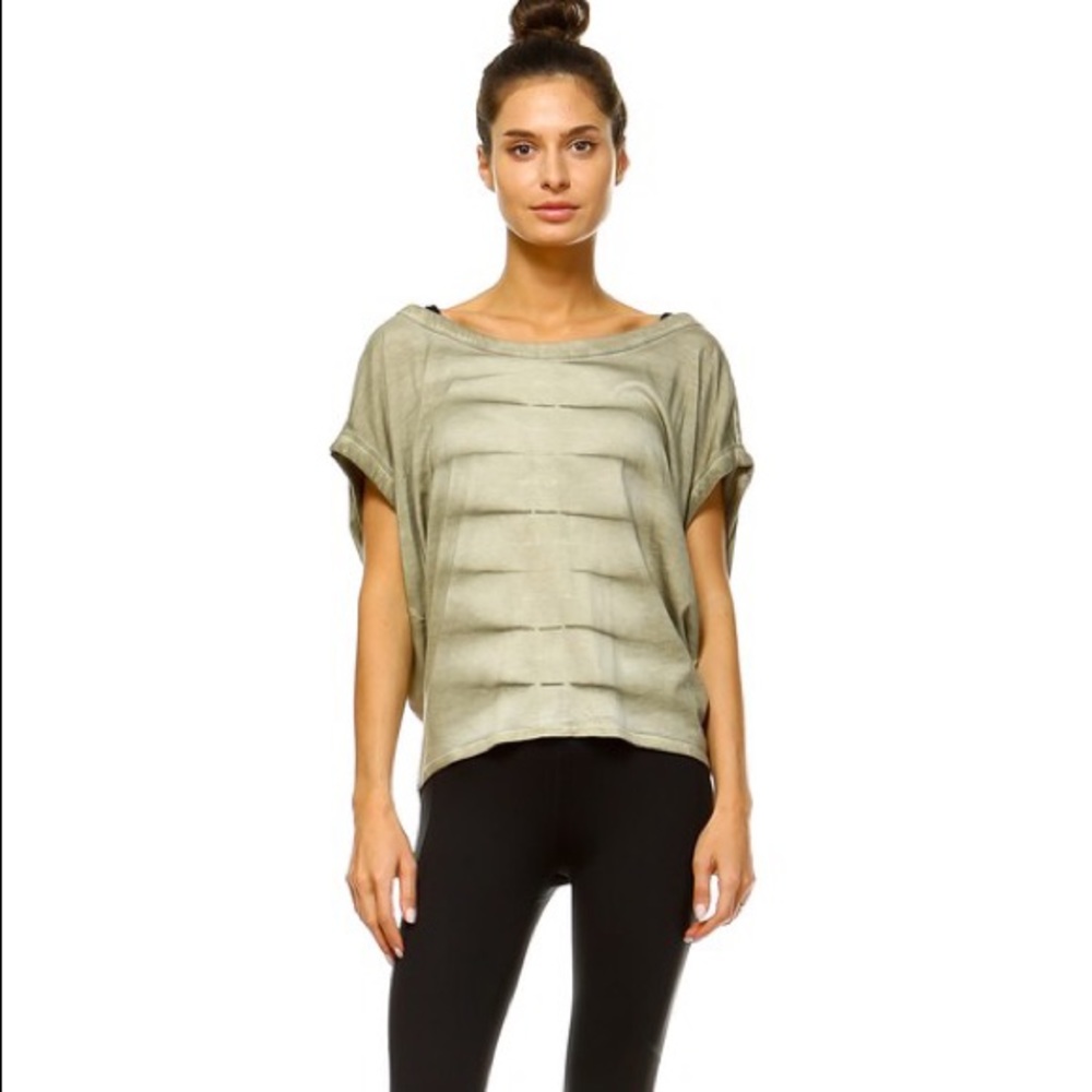 Olive Tiger Tie Dye top - Picture 6 of 6