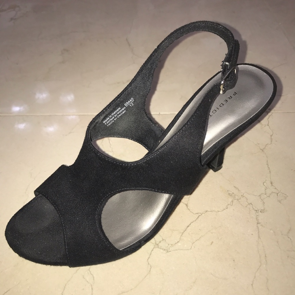 Stylish Black Stiletto Heels