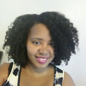 Meet your Posher, Patricia