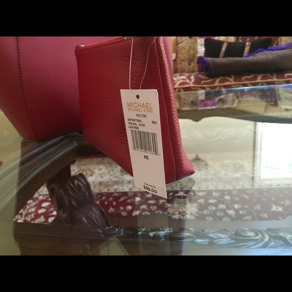 Authentic Michael kors handbag+wallet+travel case - Picture 5 of 8