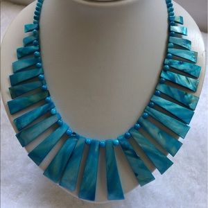✨NEW✨Geometric Chunky Blue Shell Necklace
