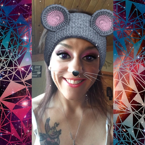 Meet your Posher, Molly - Picture 2 of 7