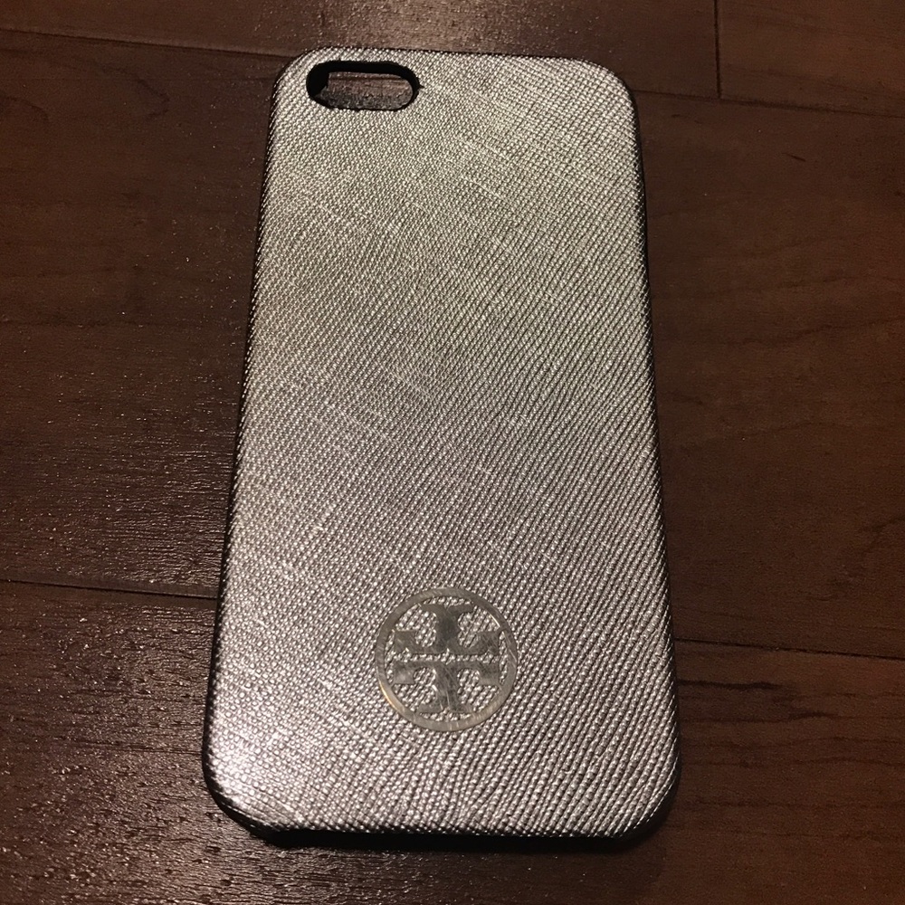 Tory Burch iPhone 5/5s case silver - Picture 2 of 5