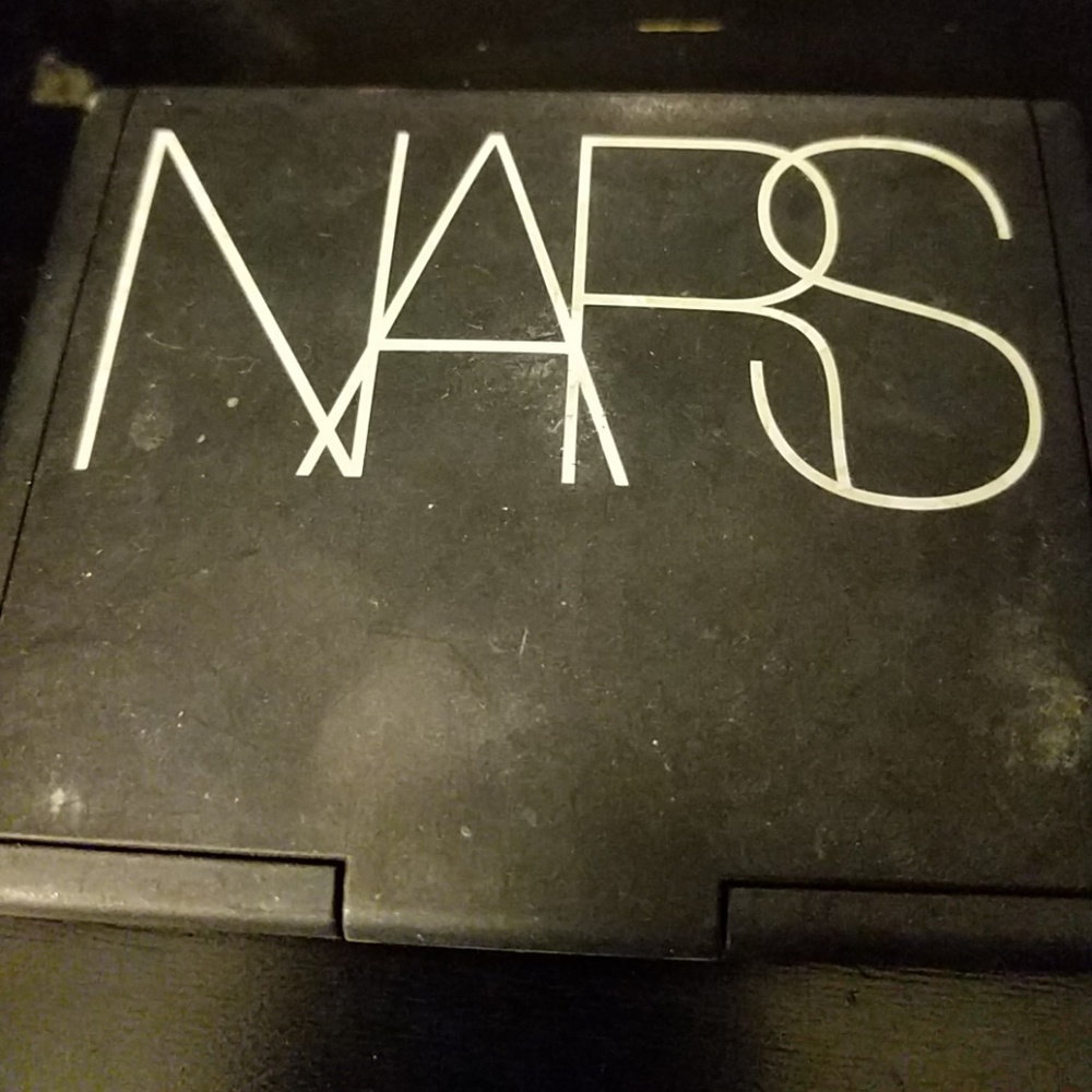 *USED* Nars bronzer in Laguna