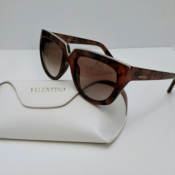 NWT Authentic Valentino Sunglasses